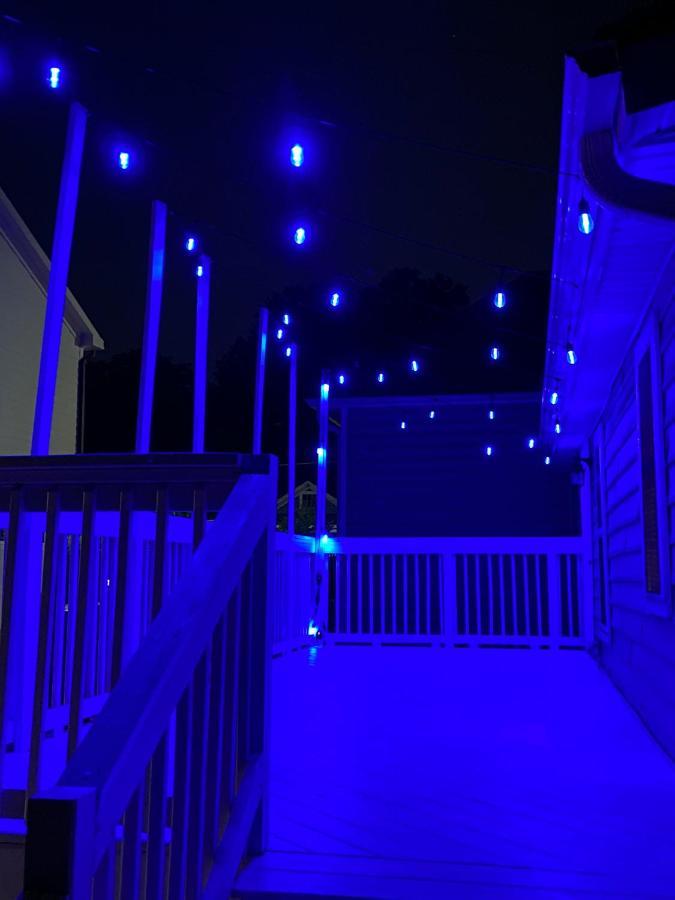 Modern 3-Bedroom, Big Fence Yard, Pets Stay Free Durham Extérieur photo
