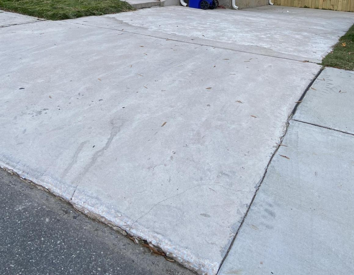 Modern 3-Bedroom, Big Fence Yard, Pets Stay Free Durham Extérieur photo